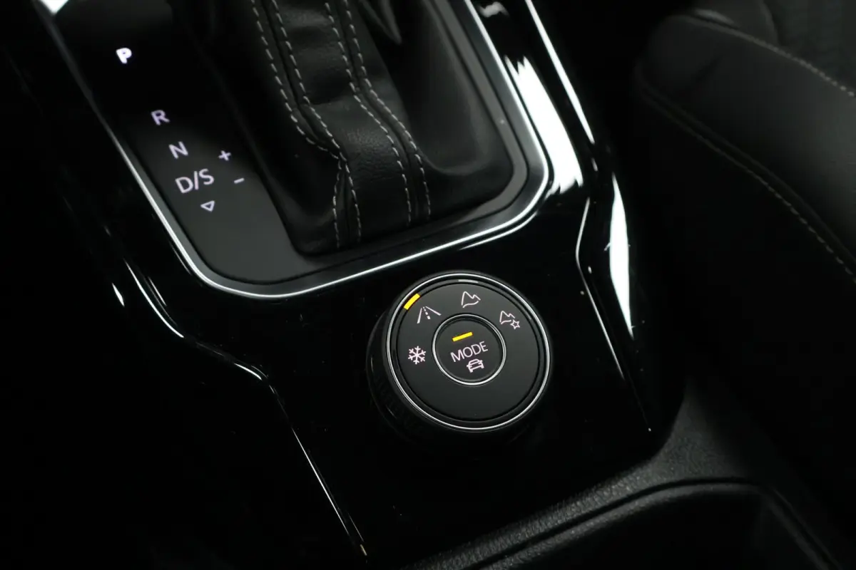 2.0 TSI R 4MOTION|AKRAPOVIC|BEATS|DODEHOEK