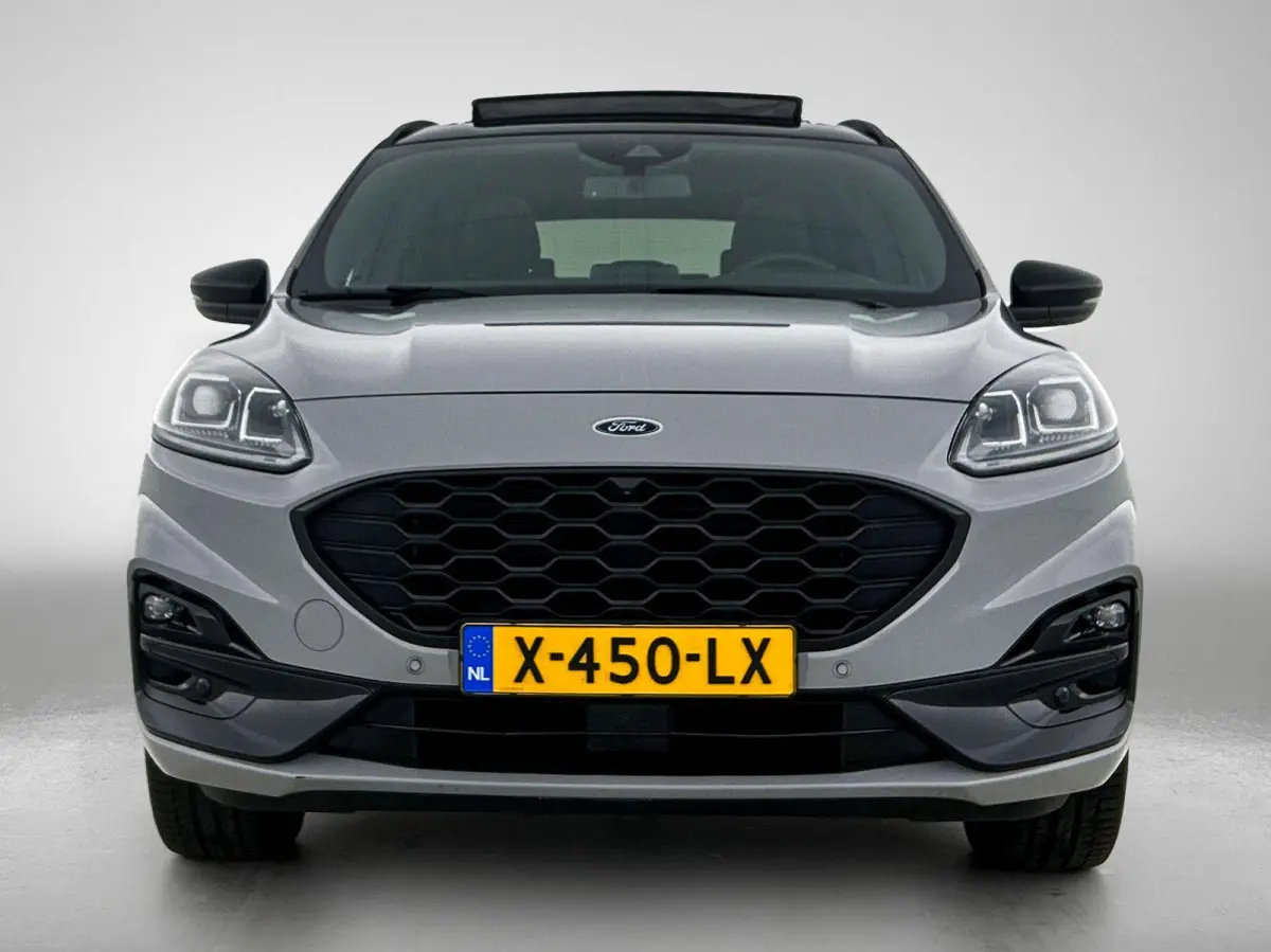 2.5 PHEV Graphite Tech Edition | PANORAMADAK | AUTOMATISCHE ACHTERKLEP | INKLAPBARE TREKHAAK | ACHTERUITRIJCAMERA | ELEKTRISCH VERSTELBARE STOELEN | STOELVERWARMING | APPLE CARPLAY / ANDROID