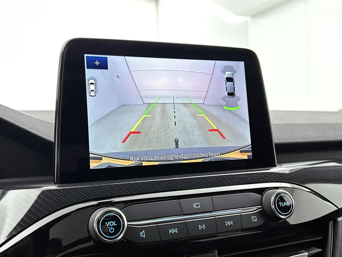 2.5 PHEV Graphite Tech Edition | PANORAMADAK | AUTOMATISCHE ACHTERKLEP | INKLAPBARE TREKHAAK | ACHTERUITRIJCAMERA | ELEKTRISCH VERSTELBARE STOELEN | STOELVERWARMING | APPLE CARPLAY / ANDROID