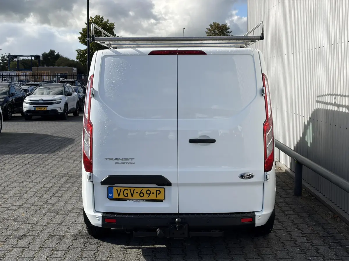 300 2.0 TDCI L1H1*HAAK*CAM*A/C*CRUISE*3-PERS*PDC*