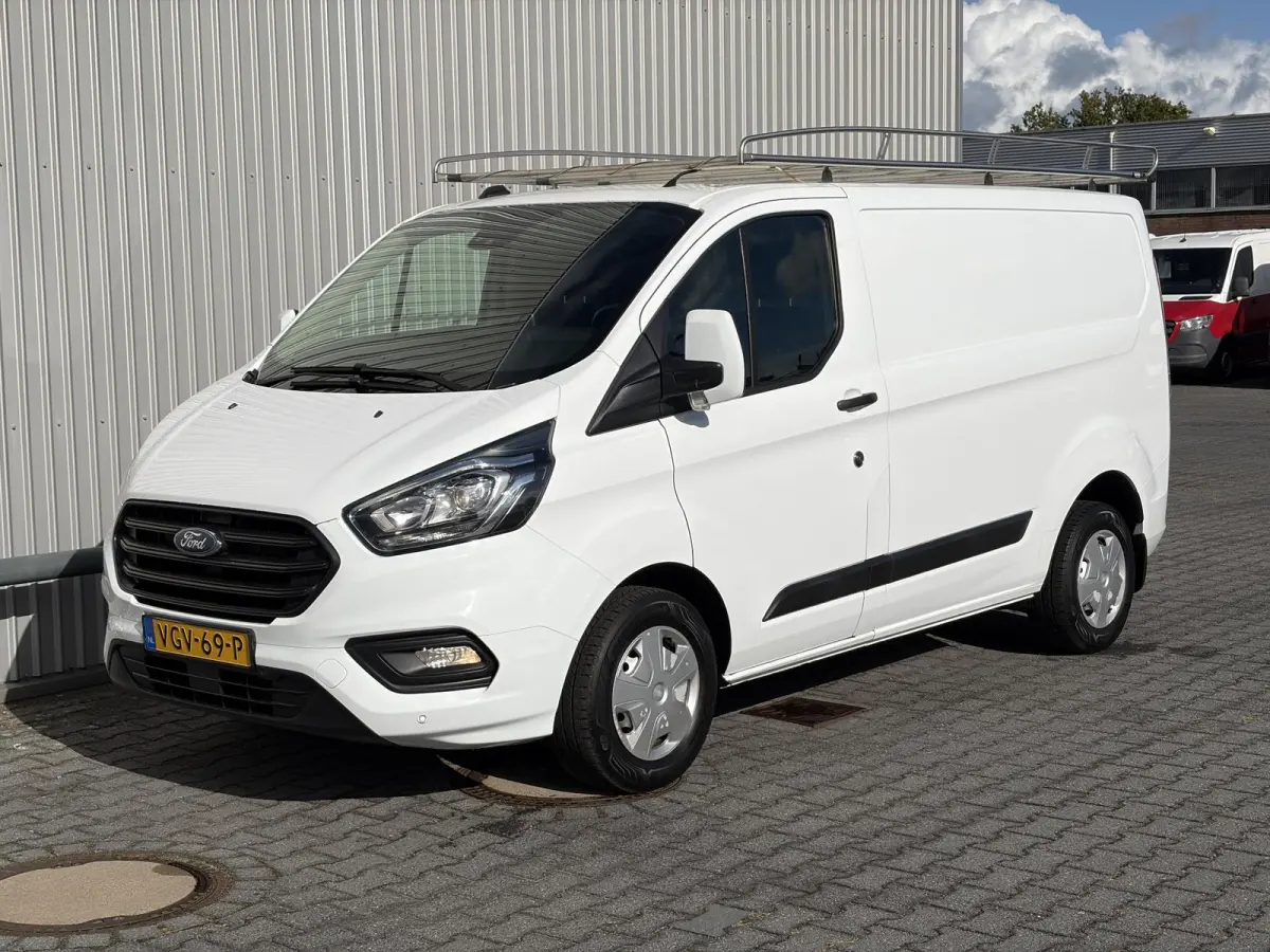 300 2.0 TDCI L1H1*HAAK*CAM*A/C*CRUISE*3-PERS*PDC*