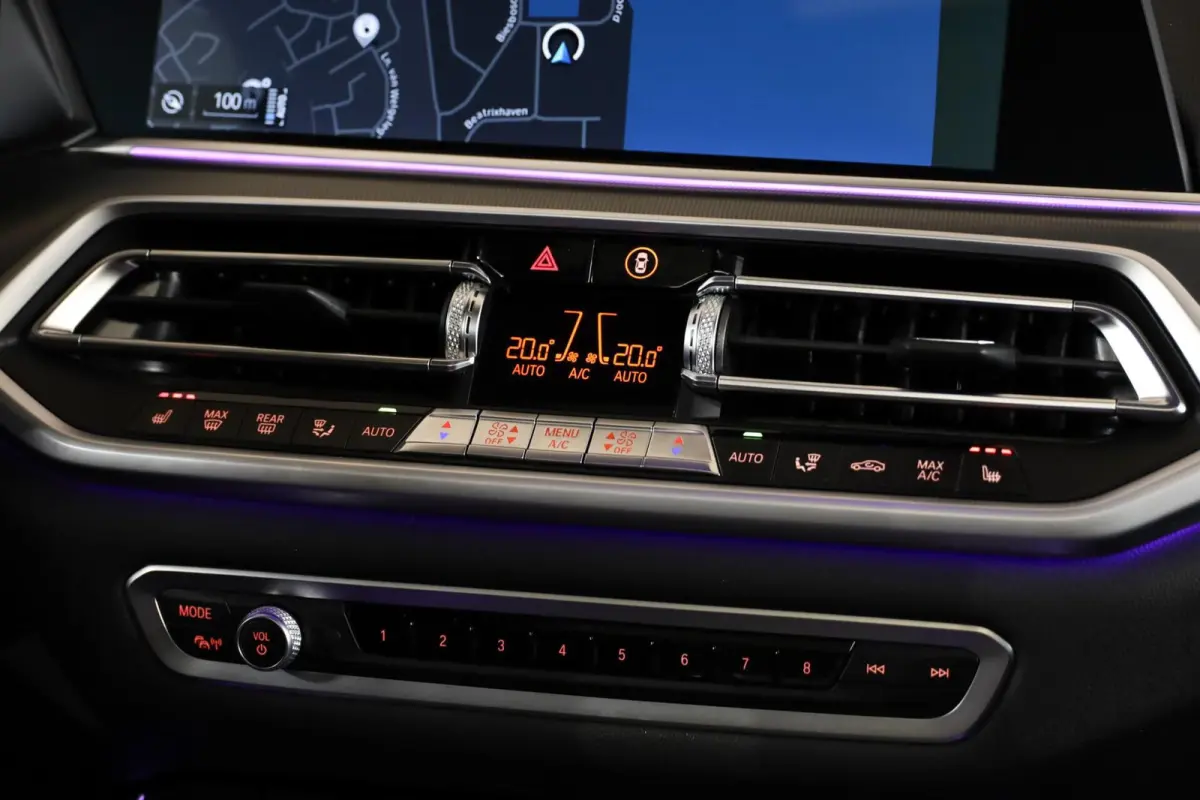 xDrive45e M-Sport|Pano|360|HUD|Aero|Stuurverwarming|