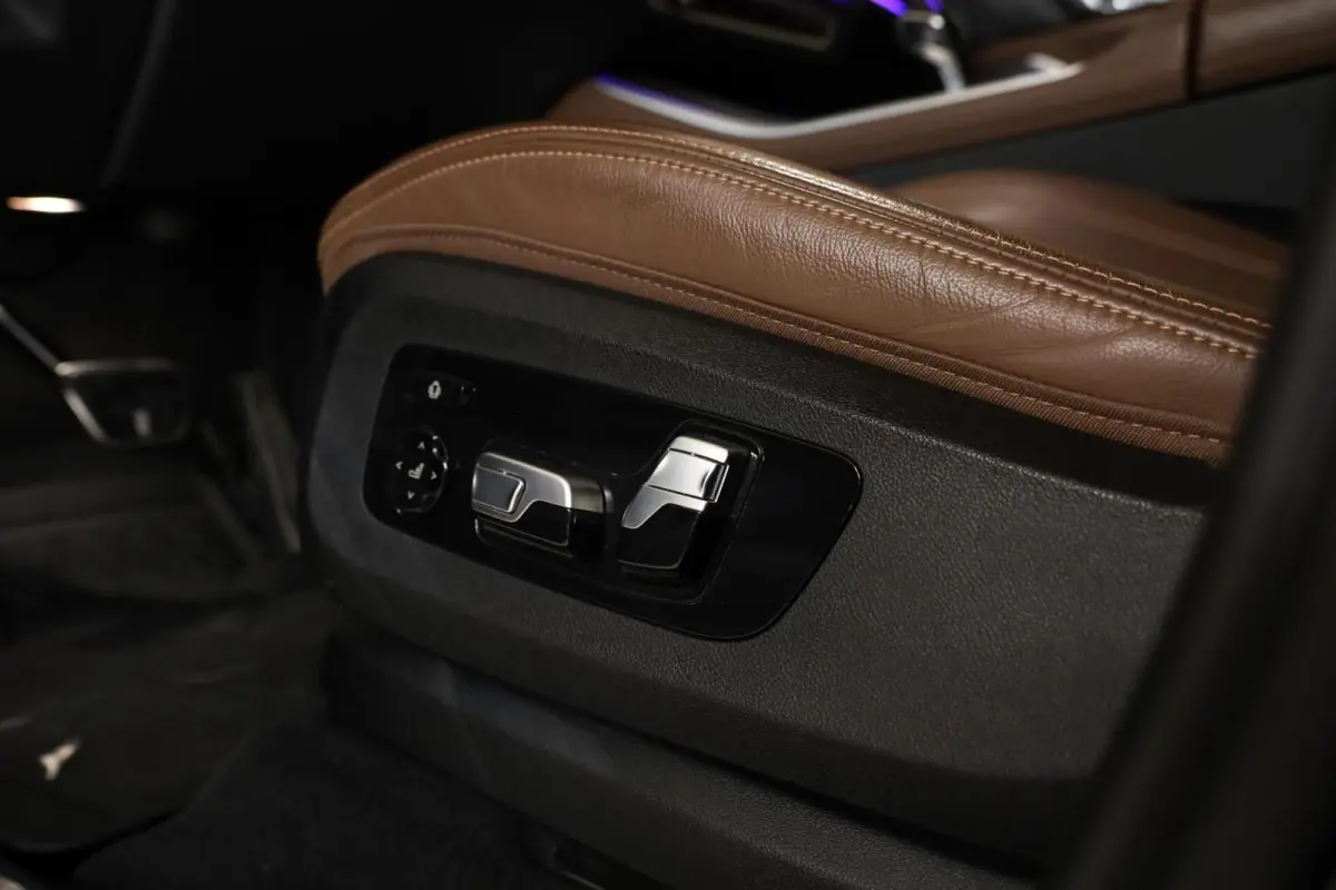 xDrive45e M-Sport|Pano|360|HUD|Aero|Stuurverwarming|