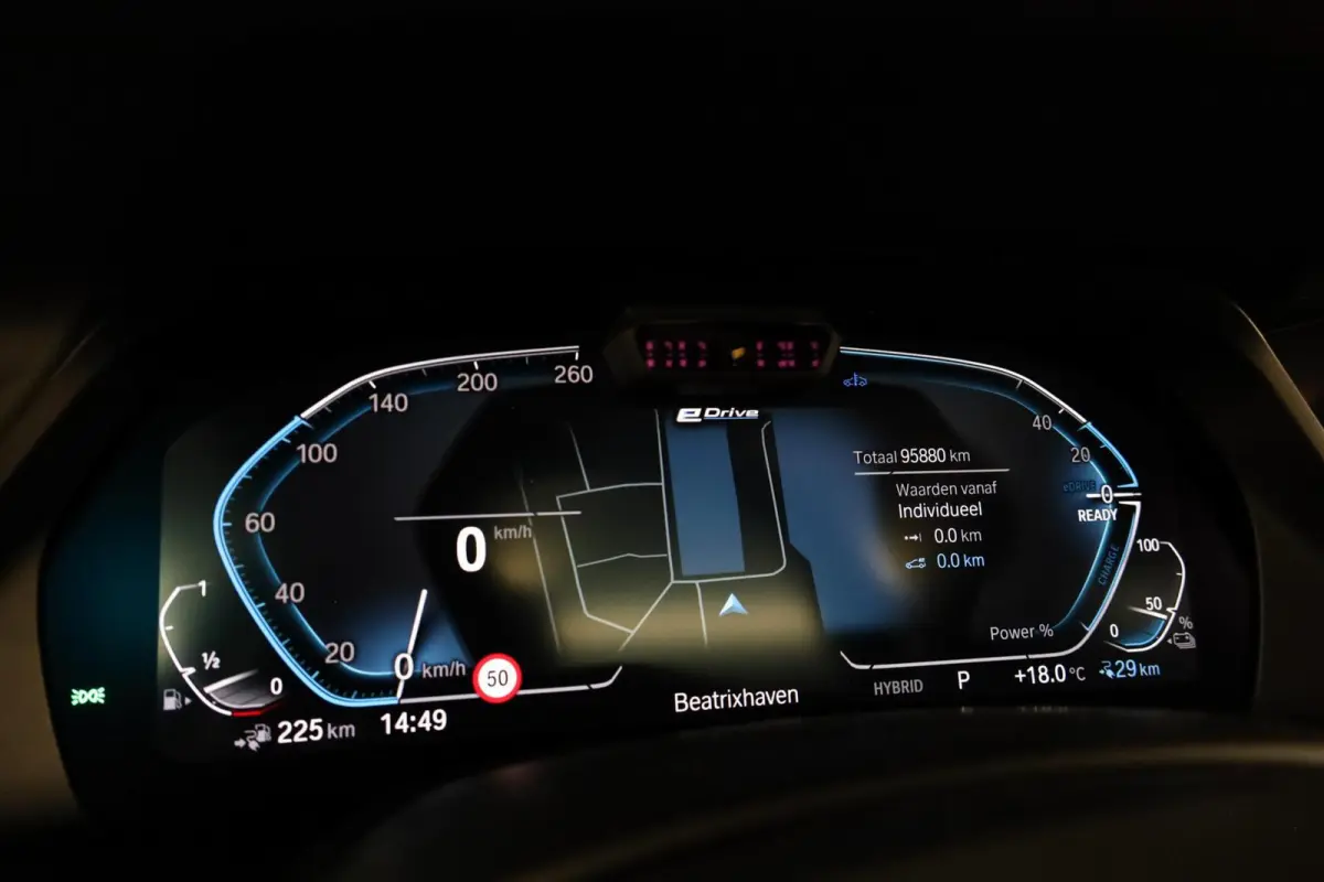 xDrive45e M-Sport|Pano|360|HUD|Aero|Stuurverwarming|