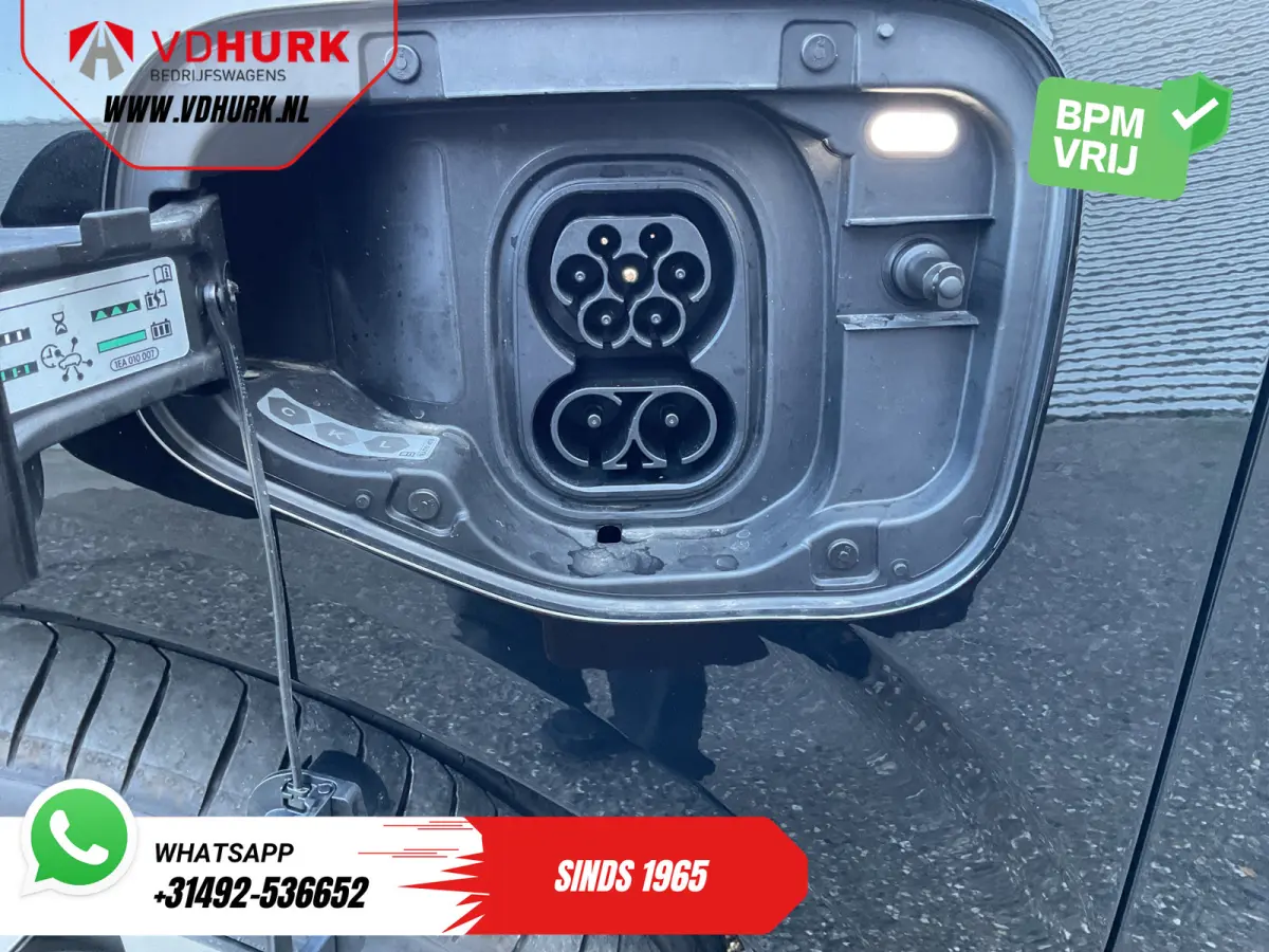 1.5 TSI e-Hybrid 272 pk VZ Limited Pano/ Elek.Trekhaak/ Sennheiser/ 360 Camera/ Matrix/ Snellader/ Elek.klep/ Head-up/ Memory/ Standkachel/ Stoelverw./ Carplay/ Adapt.Cruise/ PDC/ 20'' LMV