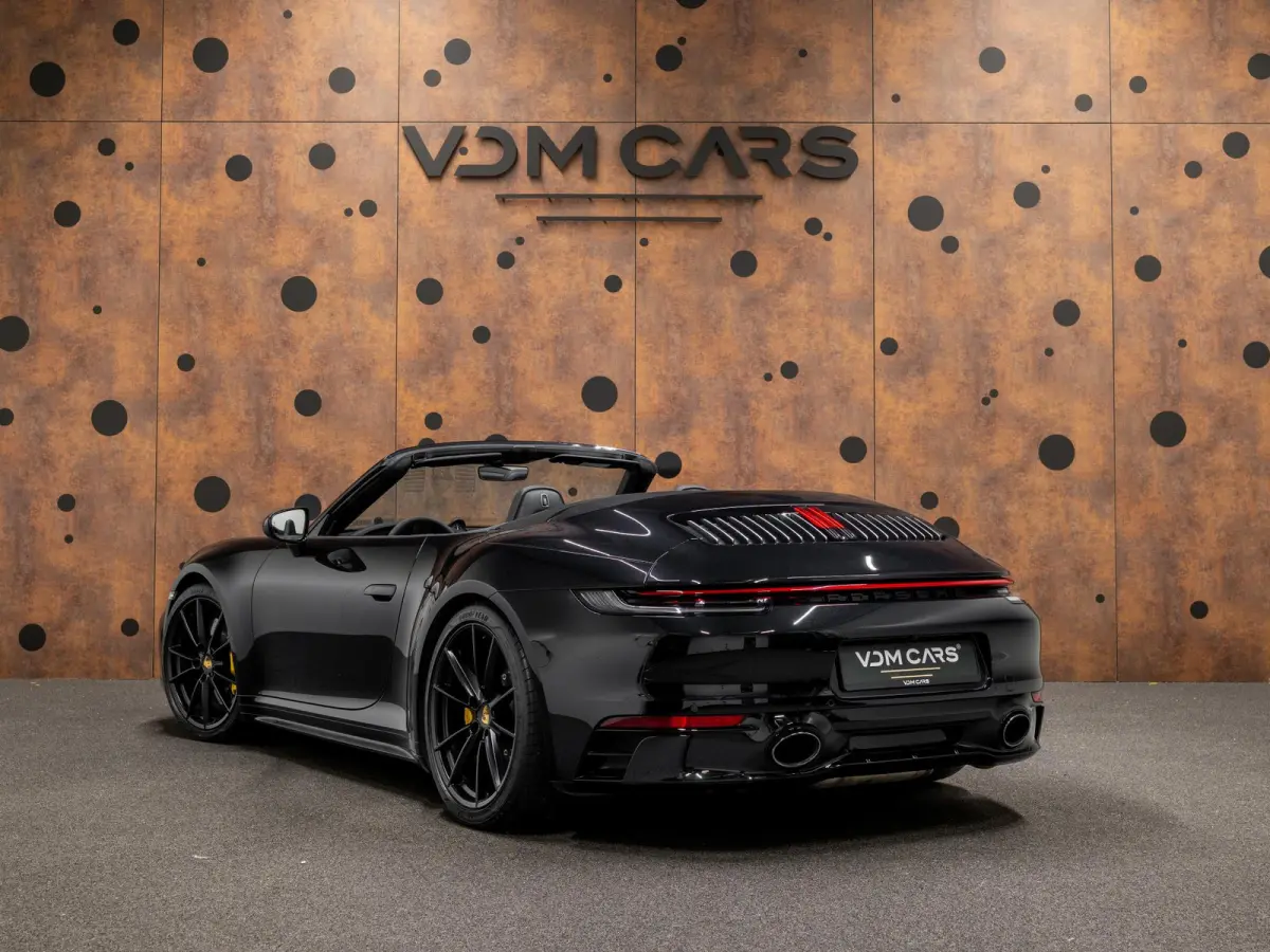 3.0 Carrera 4S | PCCB | SportDesign | Lift | Achterasbest. | Sportuitlaat | Keyless |