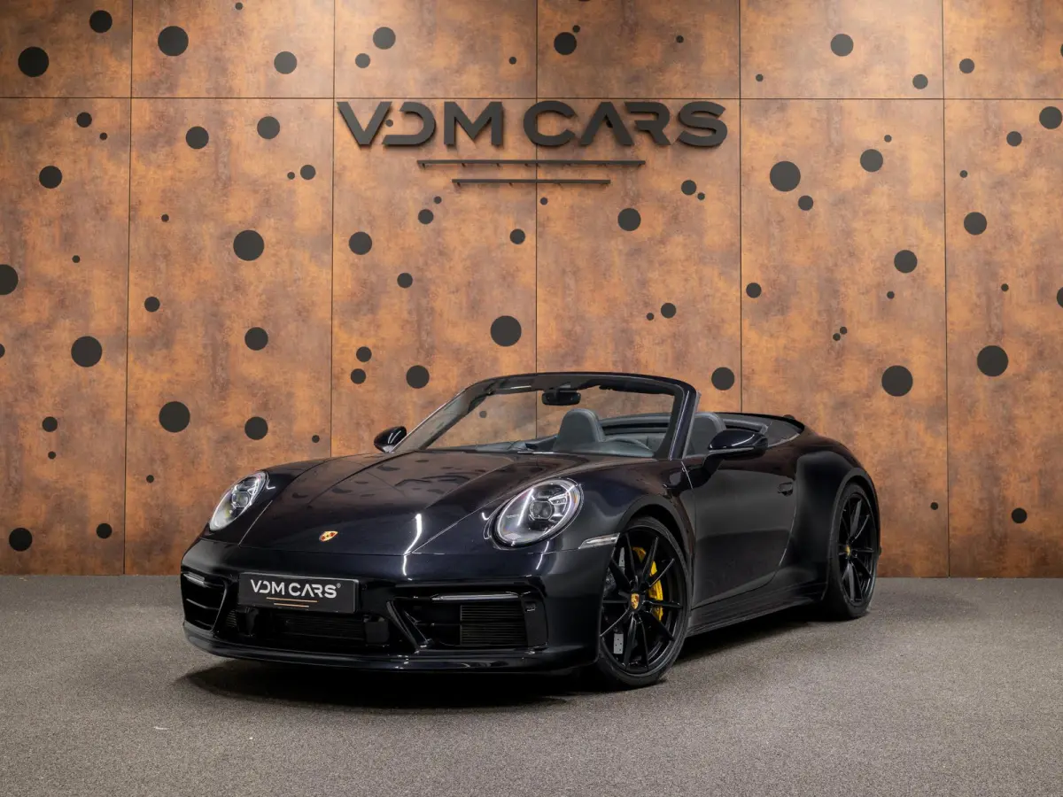 3.0 Carrera 4S | PCCB | SportDesign | Lift | Achterasbest. | Sportuitlaat | Keyless |