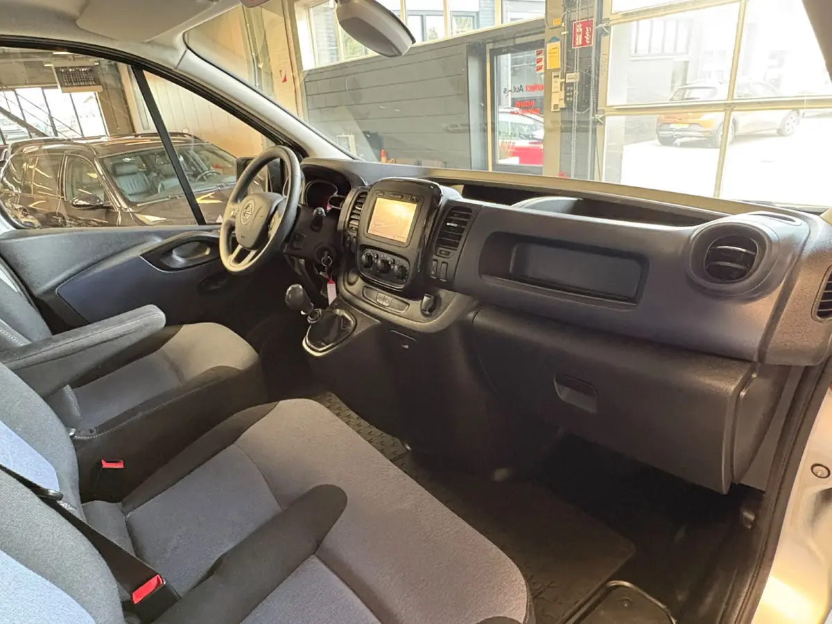 1.6 CDTI L2H1 Achteruitrijcamera, Navi