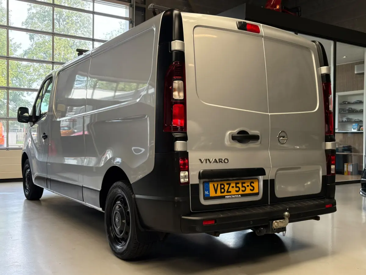 1.6 CDTI L2H1 Achteruitrijcamera, Navi