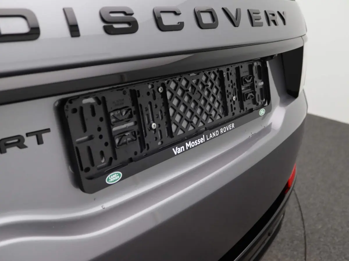 P300e Dynamic SE | Stoelverwarming |  3D Surround Camera View | Panoramisch Glazen dak