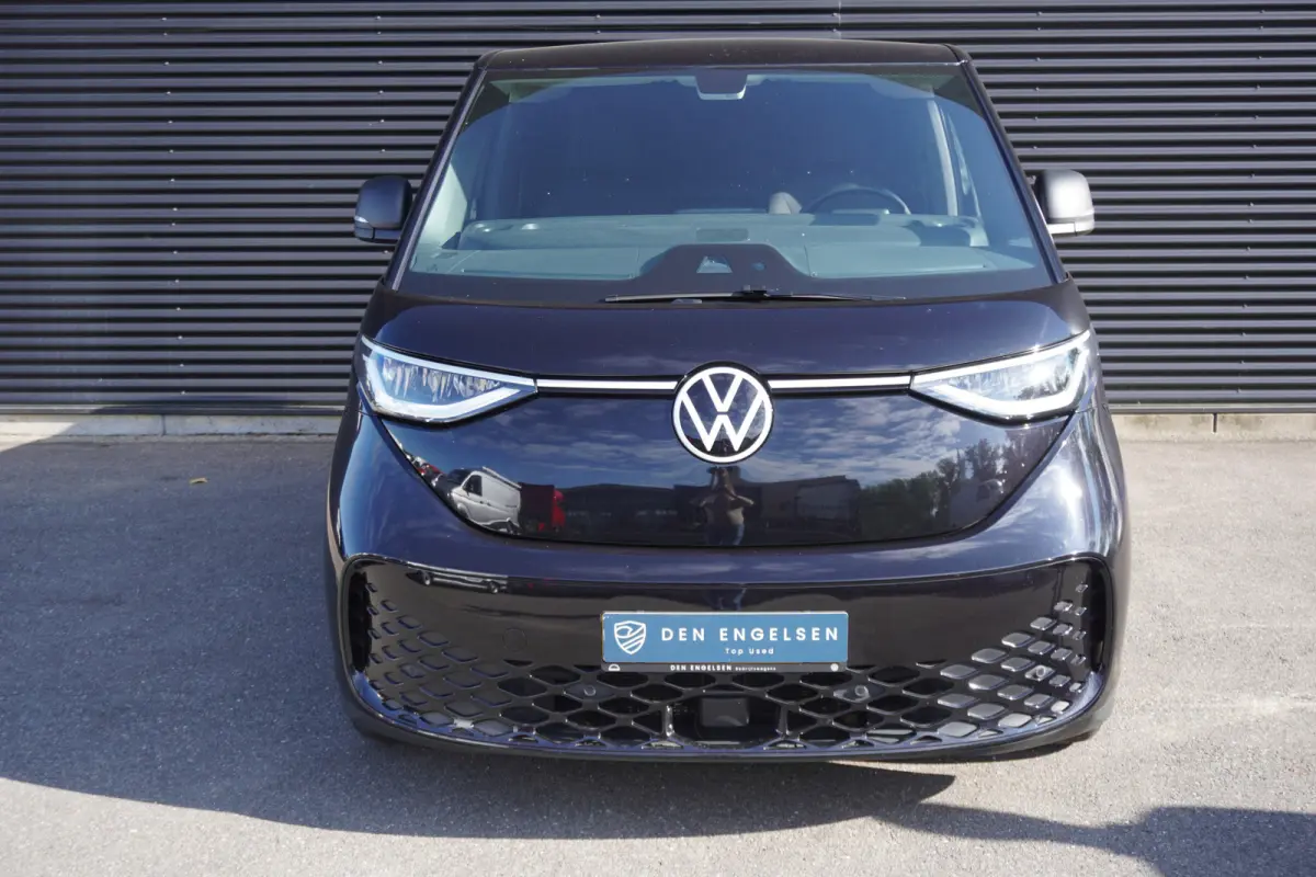 77 kWh 204pk IQ Light Apple carplay camera Parkeersensoren Achterdeuren 2-zit