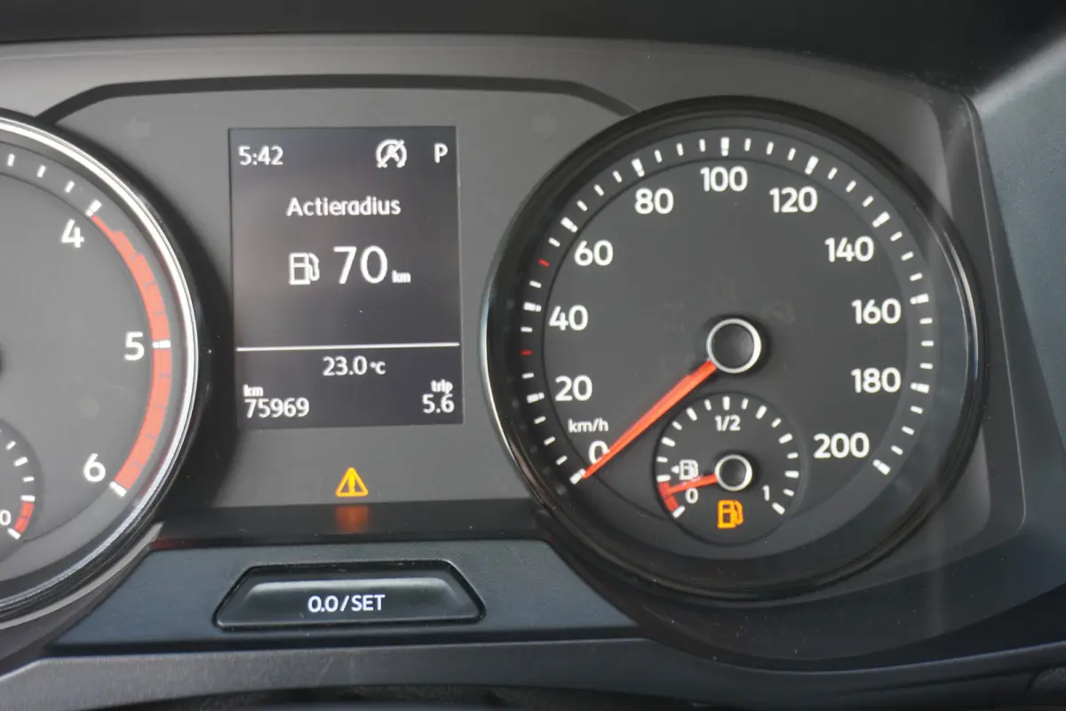 180pk Automaat Bakwagen Laadklep Trekhaak Apple carplay Stoelverwarming Airco Cruise control 3-zits