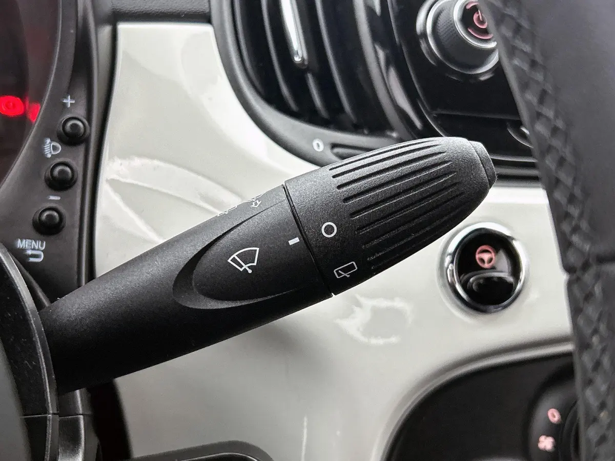 1.0 Hybrid Cult | Airco | Bluethooth | bluetooth