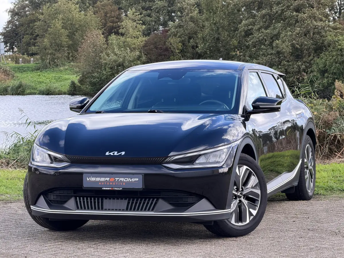 Edition 77.4 kWh - Aurora Black Pearl - Trekhaak - SoH 98%