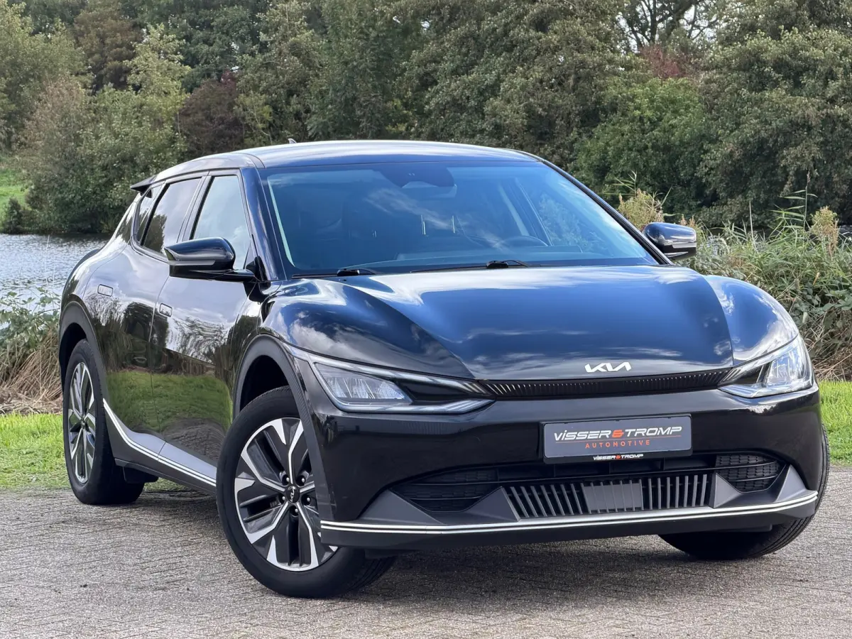 Edition 77.4 kWh - Aurora Black Pearl - Trekhaak - SoH 98%