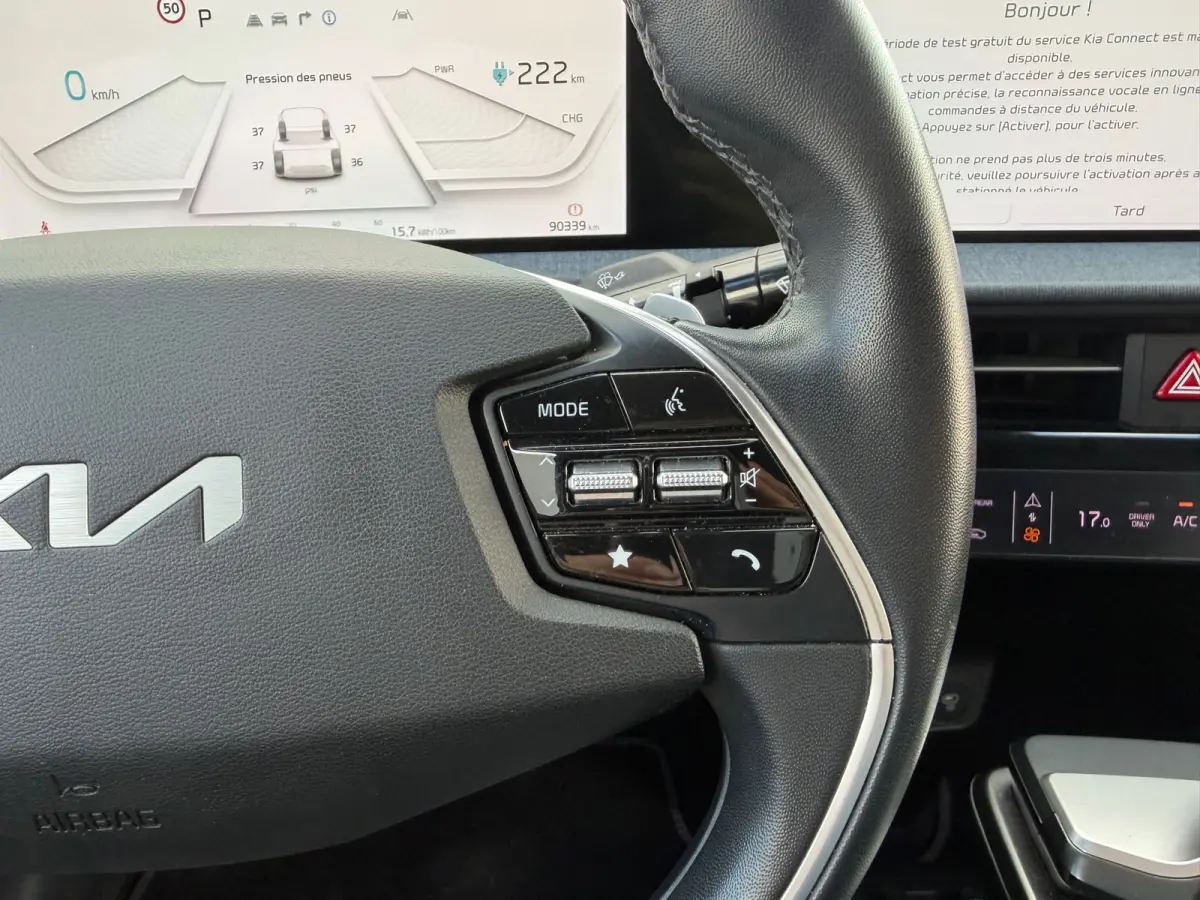 Edition 77.4 kWh - Aurora Black Pearl - Trekhaak - SoH 98%