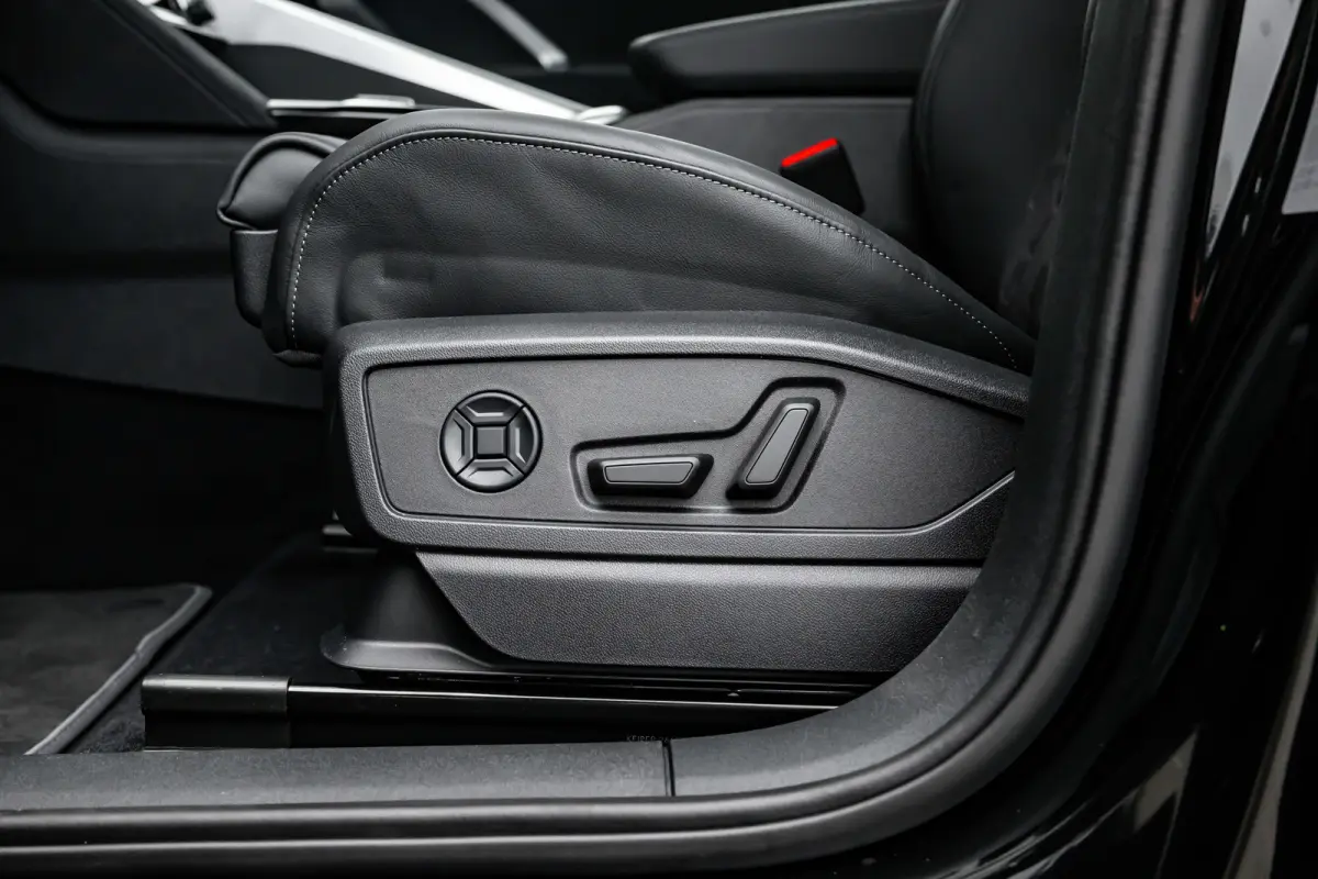 S edition competition | Audi virtual cockpit | Hemelbekleding in zwart | Navigatie plus