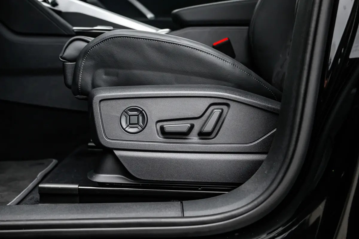 S edition competition | Audi virtual cockpit | Dashcam | Hemelbekleding in zwart