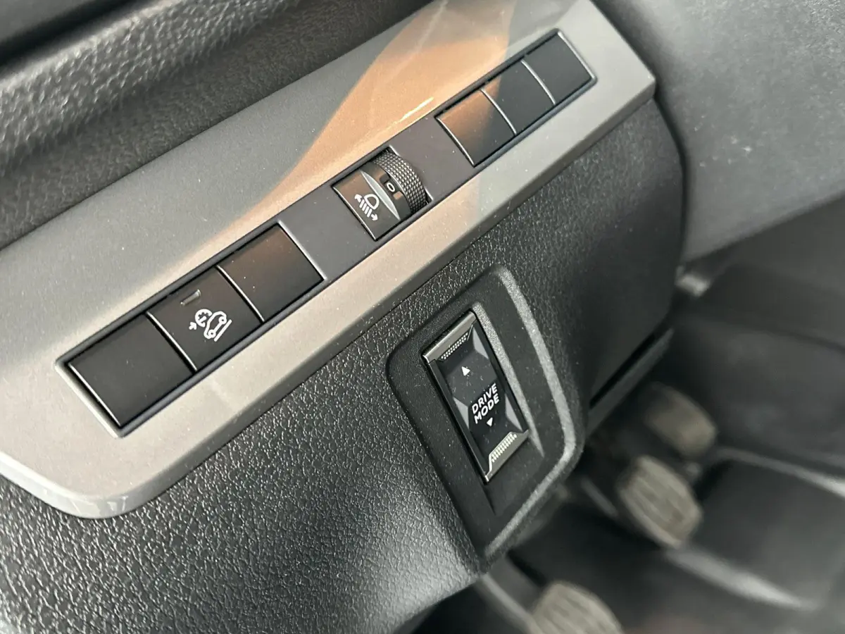 2.0 Diesel 145 L3 145 PK | Navi | 3 Zits | Achter Deuren | Betimmering | BPM vrij