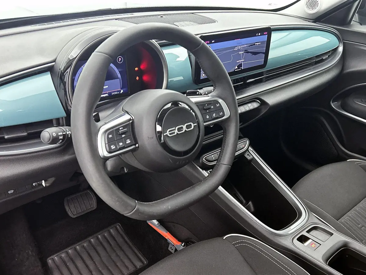 1.2 Hybrid Urban Camera | Navigatie | Climate control | 17" Lichtmetalen velgen