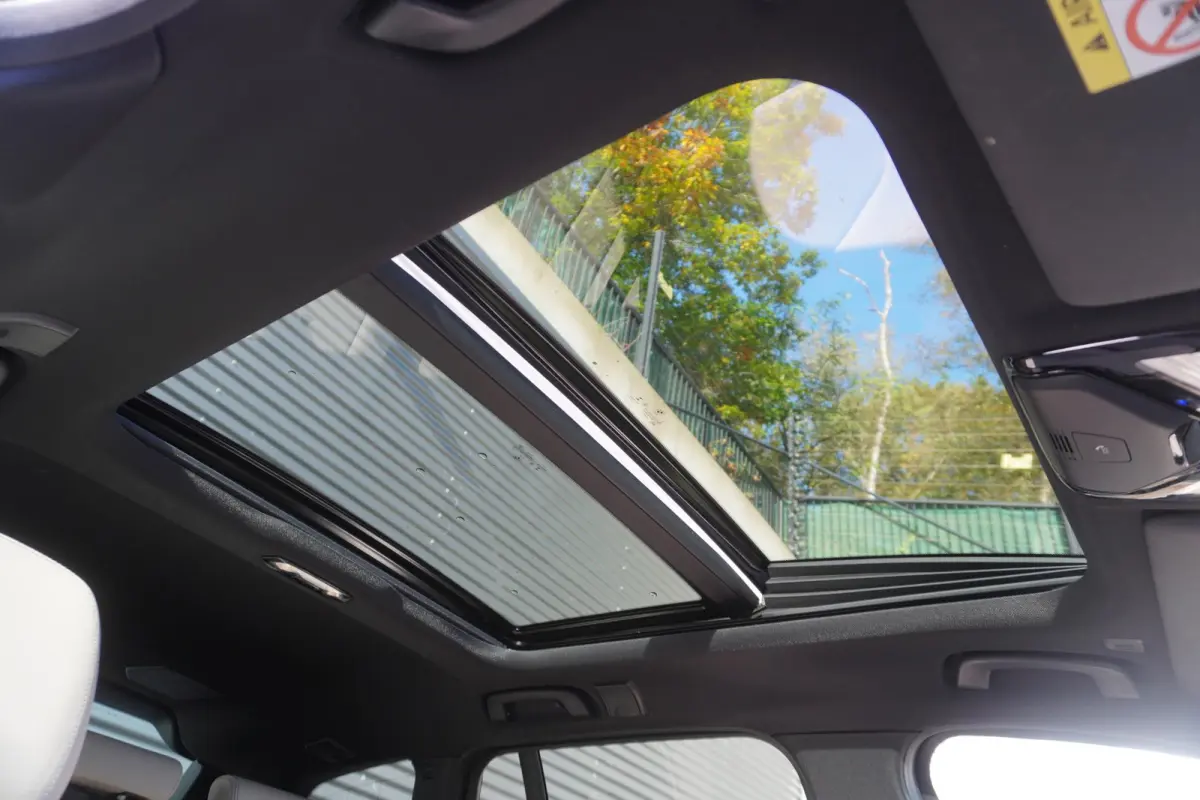 M340i xDrive | HIFI System Harman Kardon | 	Driving Assistant Professional | Extra getint glas | Glazen panoramadak | Variable Sport Steering