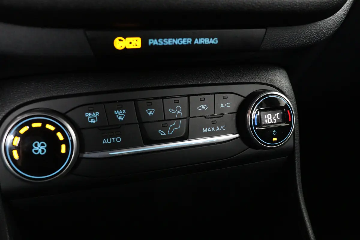 1.0 EcoBoost ST-Line | Dealer Onderhouden! | Navigatie | Clima | Parkeersensoren | Keyless Start | Lichtmetalen Velgen | Cruise Control