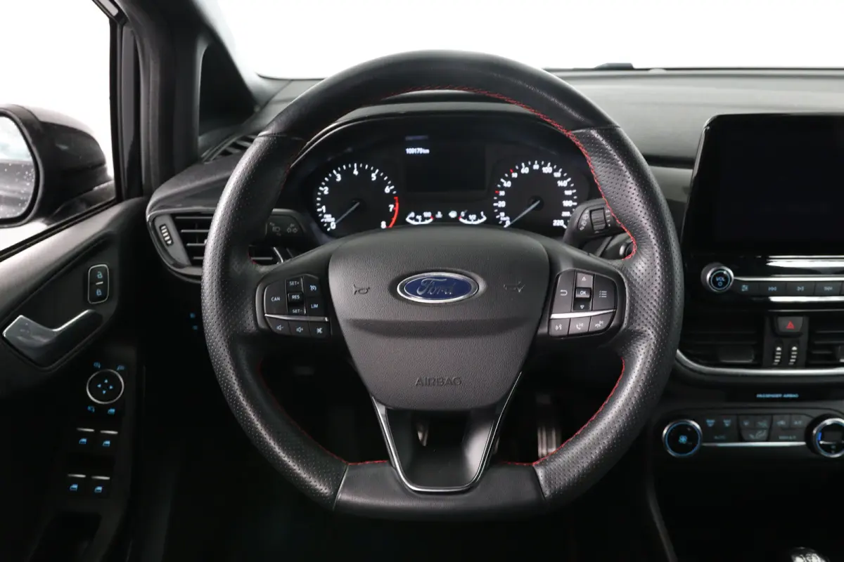 1.0 EcoBoost ST-Line | Dealer Onderhouden! | Navigatie | Clima | Parkeersensoren | Keyless Start | Lichtmetalen Velgen | Cruise Control