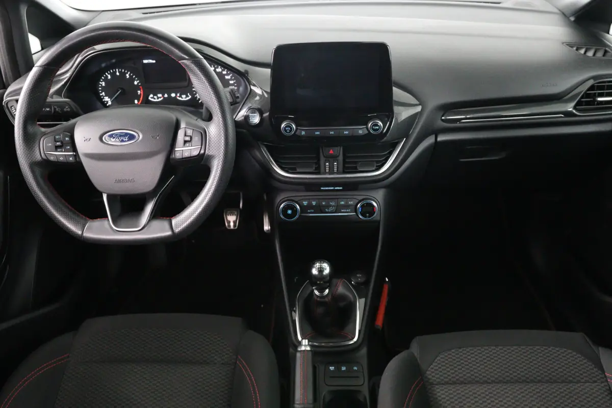 1.0 EcoBoost ST-Line | Dealer Onderhouden! | Navigatie | Clima | Parkeersensoren | Keyless Start | Lichtmetalen Velgen | Cruise Control