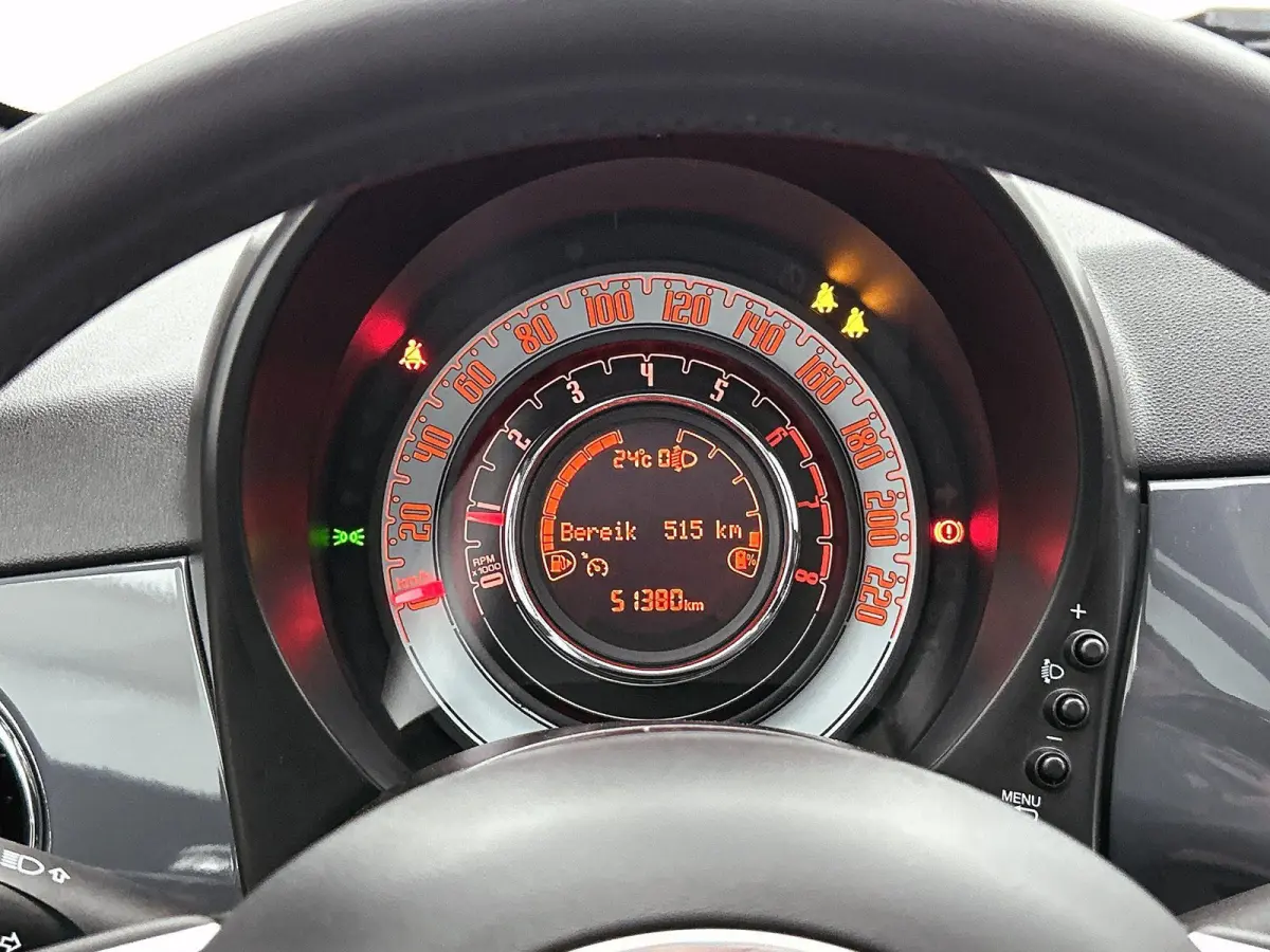 1.0 Hybrid Dolcevita | Panoramadak | Airco | Apple Carplay/Android Auto