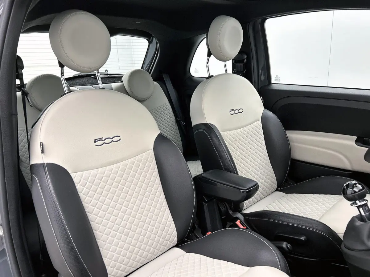 1.0 Hybrid Dolcevita | Panoramadak | Airco | Apple Carplay/Android Auto