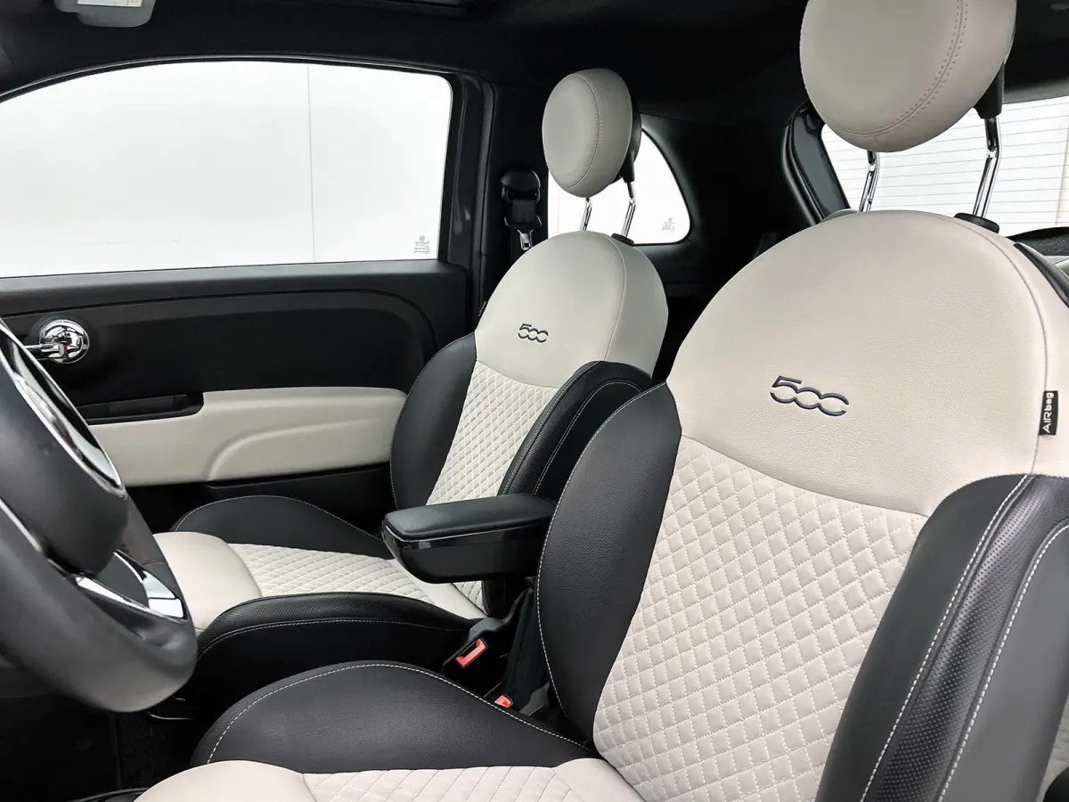 1.0 Hybrid Dolcevita | Panoramadak | Airco | Apple Carplay/Android Auto