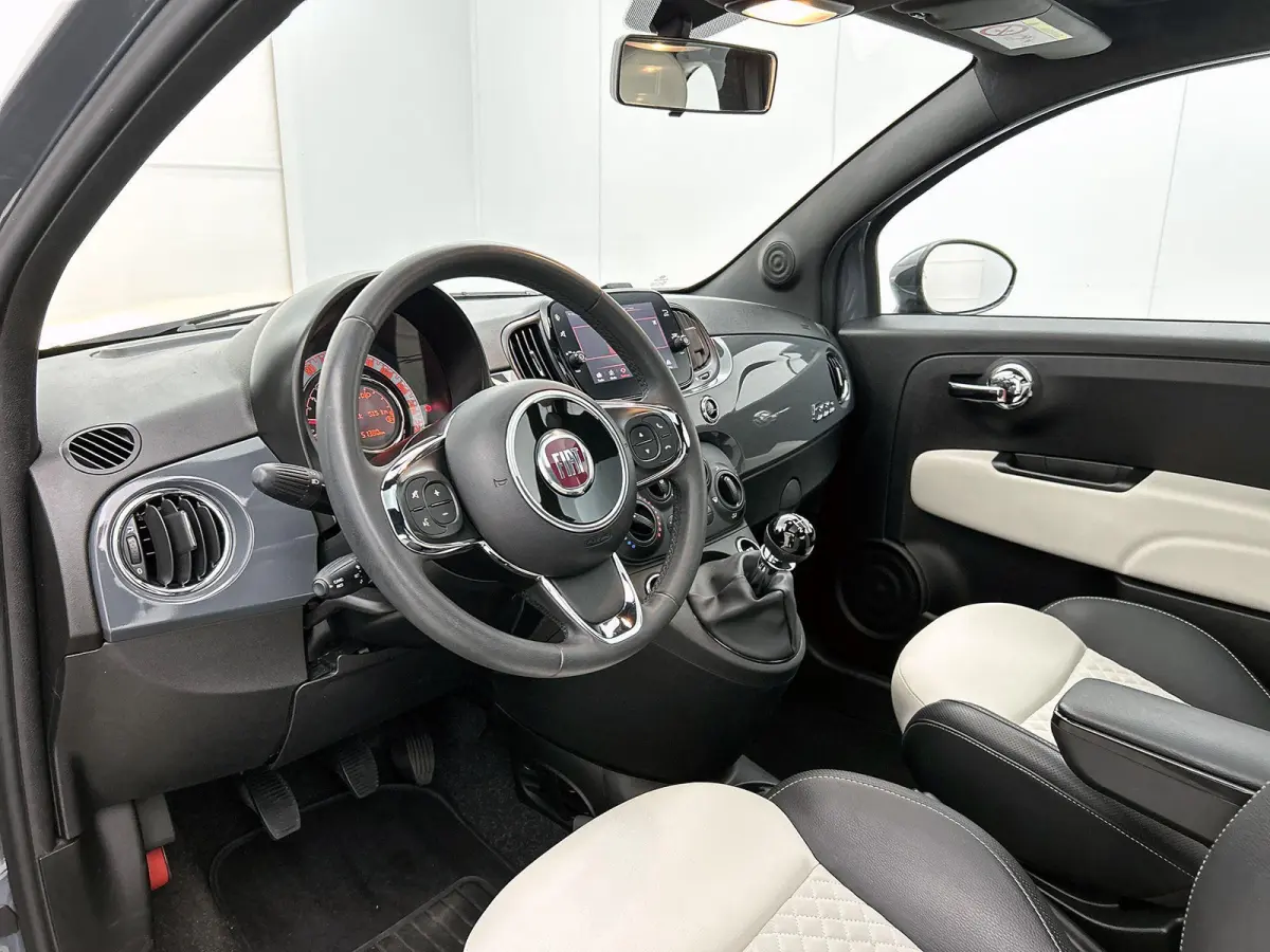 1.0 Hybrid Dolcevita | Panoramadak | Airco | Apple Carplay/Android Auto