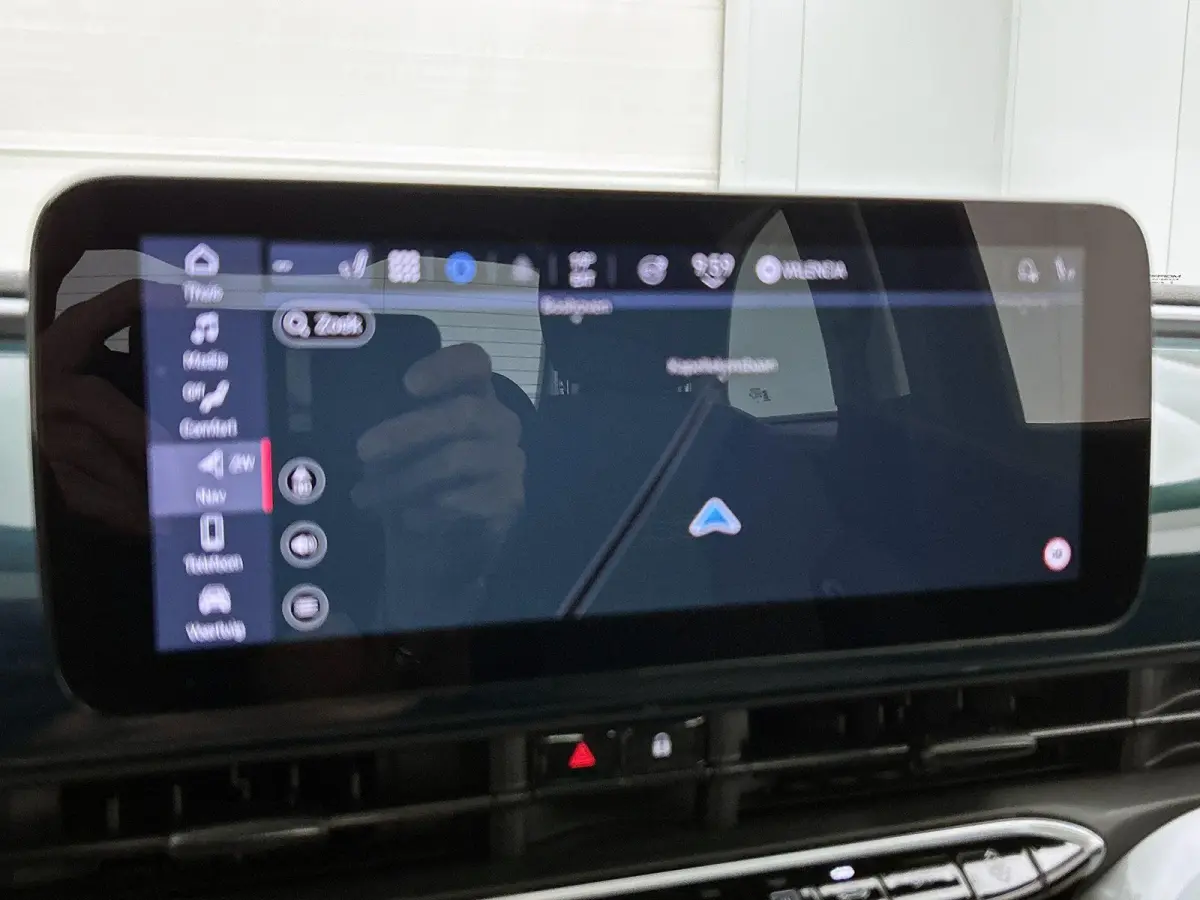 Icon 42 kWh | Climate | Cruise | Bluetooth | LMV | Keyless | Camera | Panodak | SOH 95%