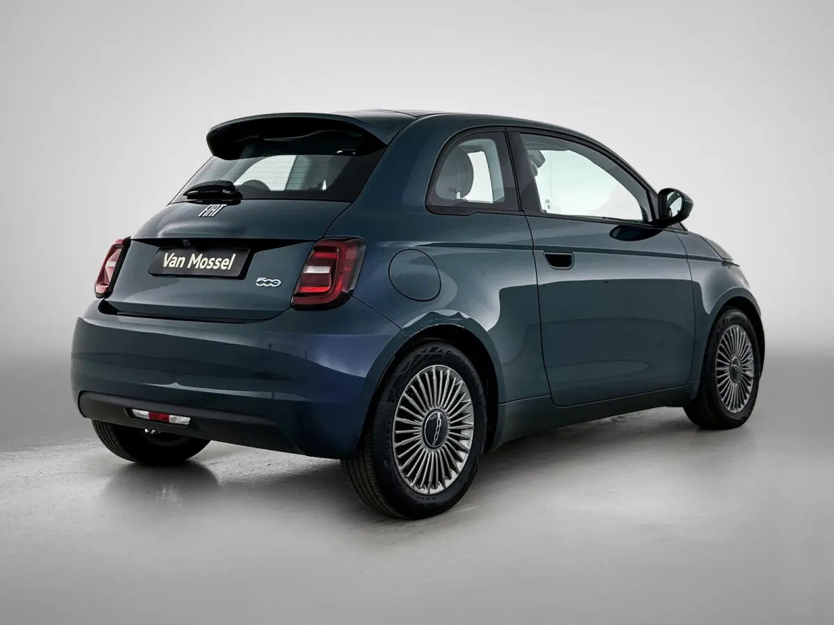 Icon 42 kWh | Climate | Cruise | Bluetooth | LMV | Keyless | Camera | Panodak | SOH 95%