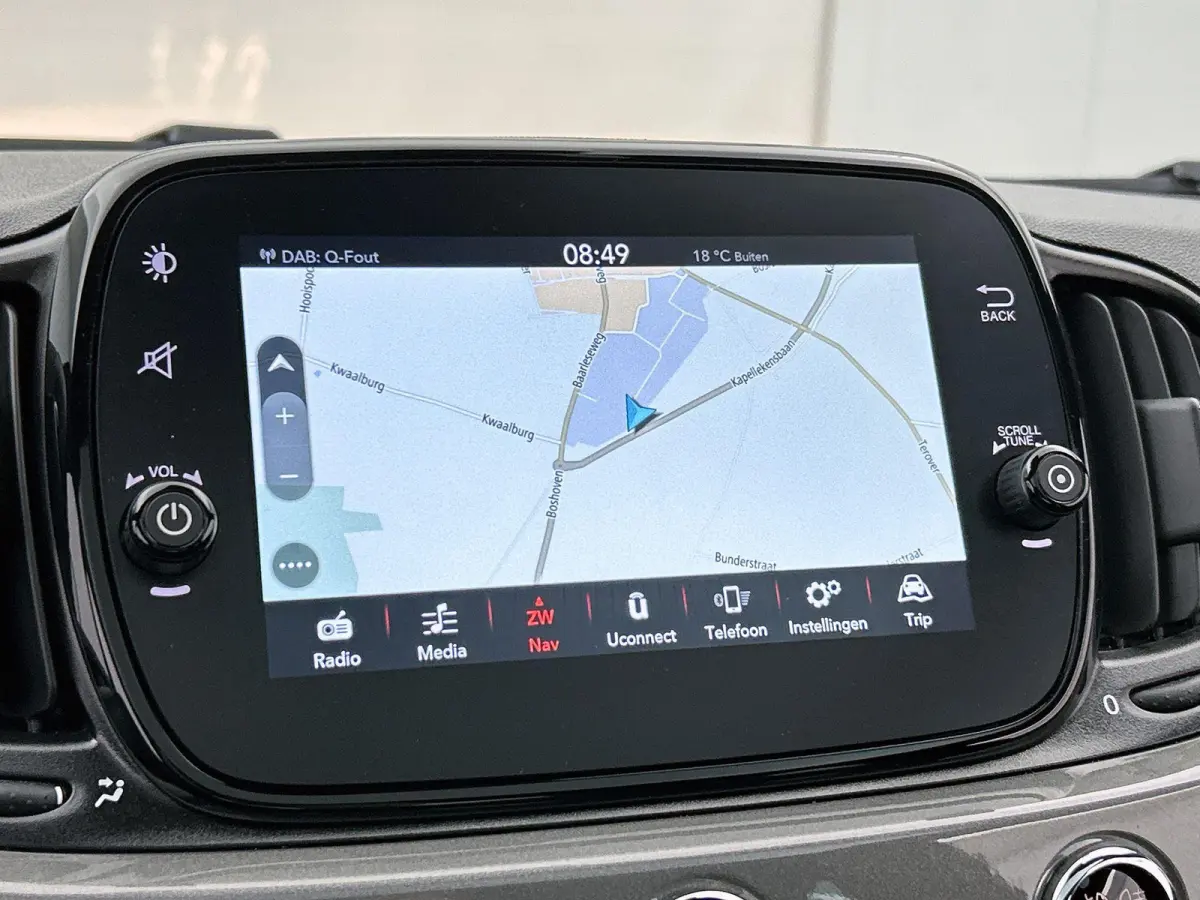 1.0 Hybrid Dolcevita | Airco | Cruise | DAB | LMV | PDC | Apple CarPlay/Android Auto