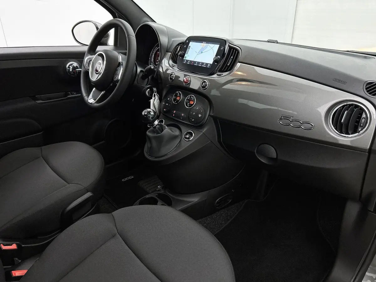 1.0 Hybrid Dolcevita | Airco | Cruise | DAB | LMV | PDC | Apple CarPlay/Android Auto