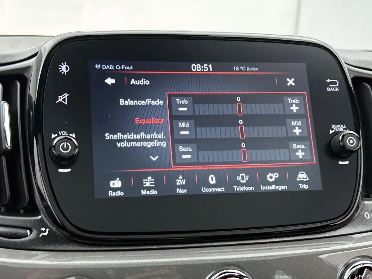 1.0 Hybrid Dolcevita | Airco | Cruise | DAB | LMV | PDC | Apple CarPlay/Android Auto