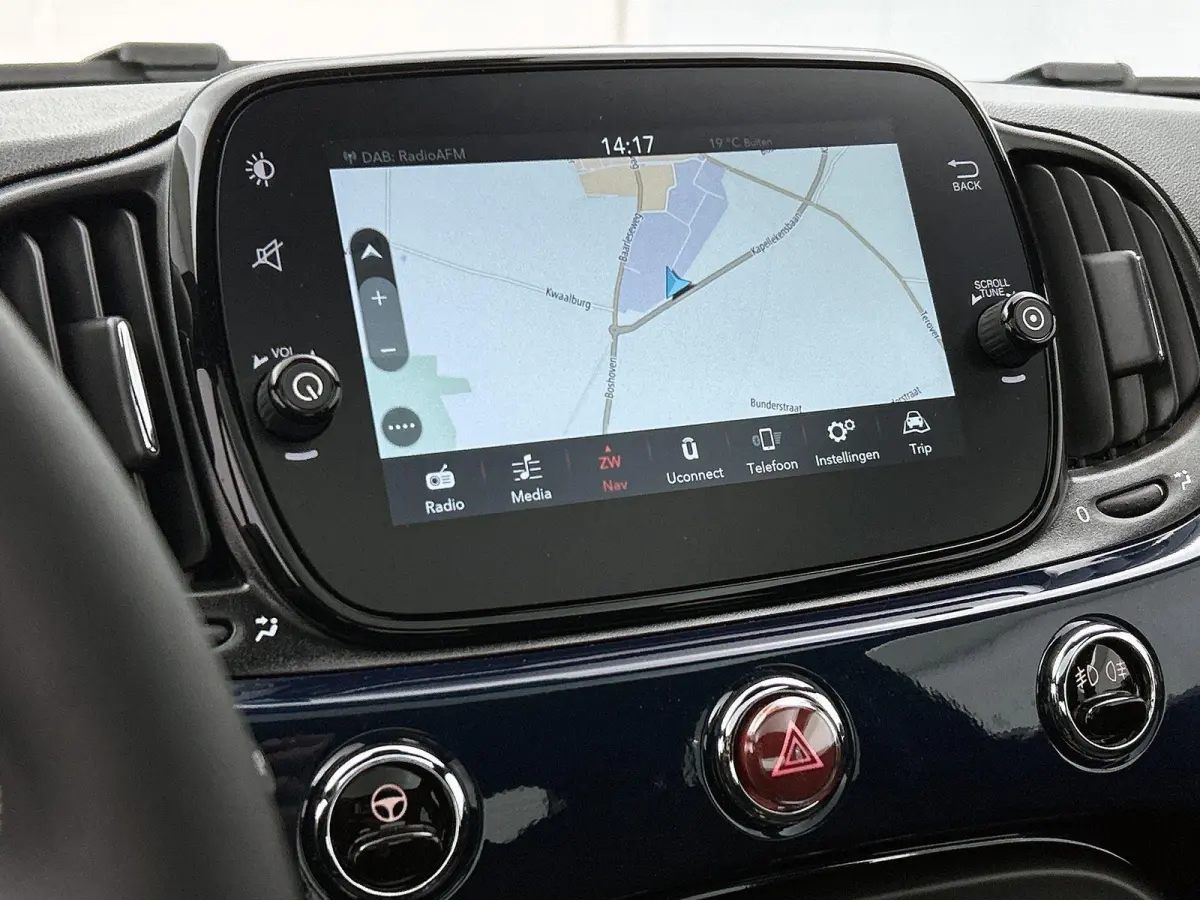 1.0 Hybrid Dolcevita | Panoramadak | Parkeersensoren | Climate control