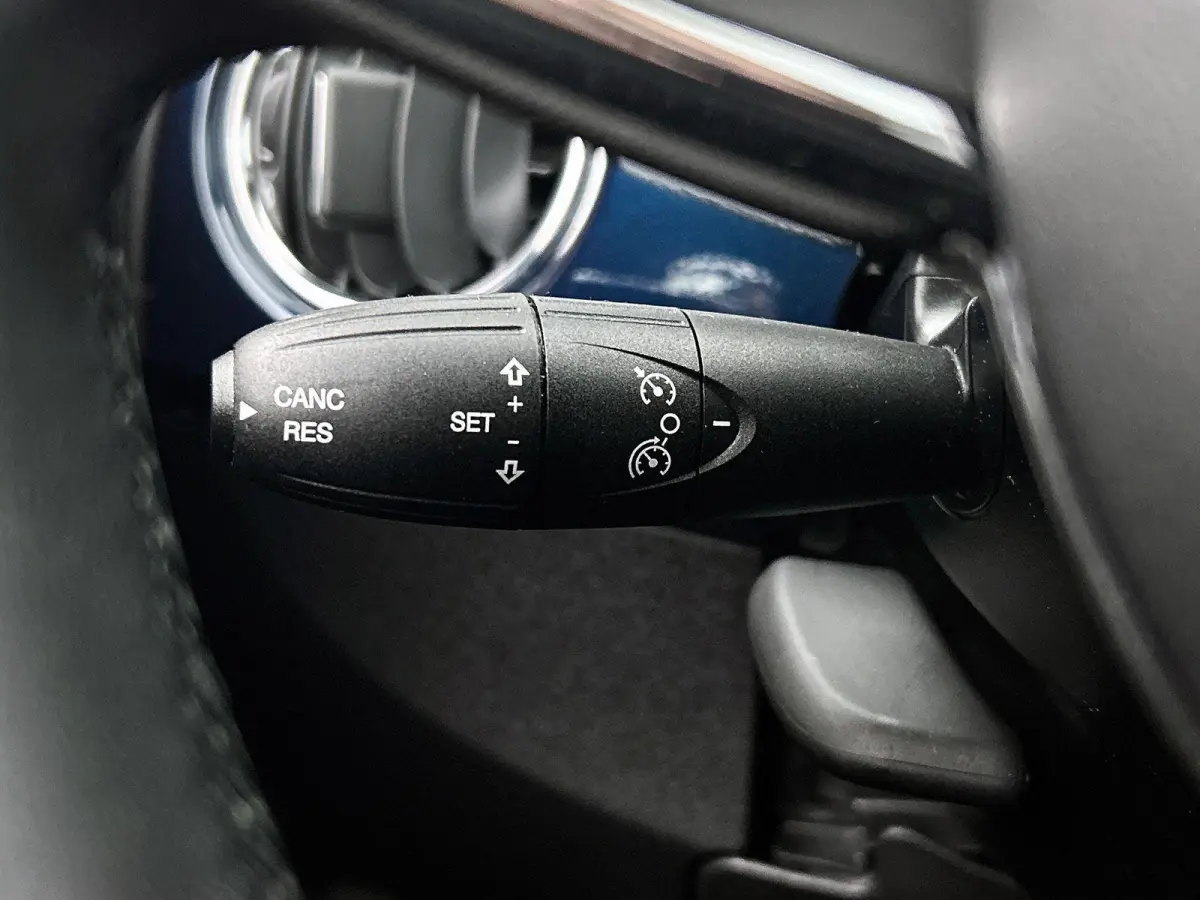 1.0 Hybrid Dolcevita | Panoramadak | Parkeersensoren | Climate control