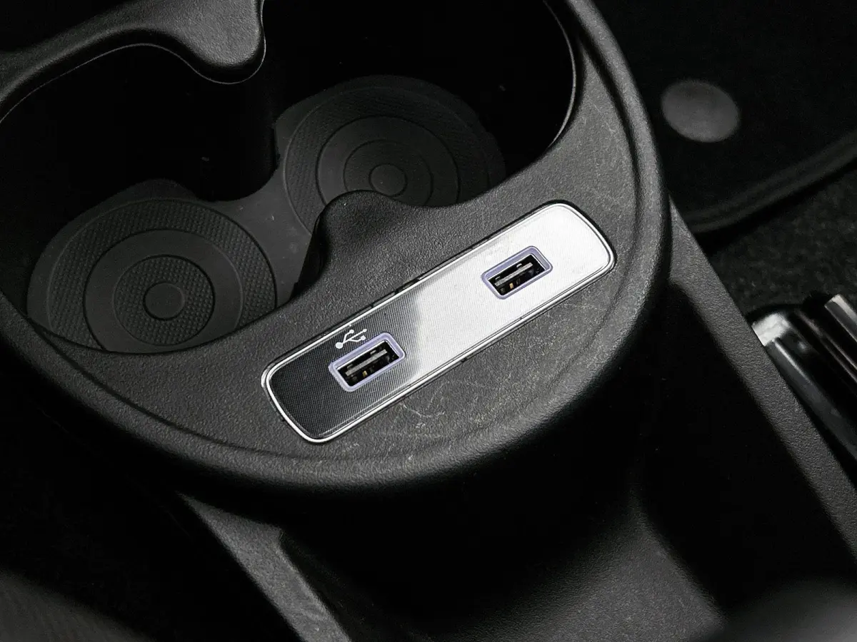 1.0 Hybrid Dolcevita | Panoramadak | Parkeersensoren | Climate control