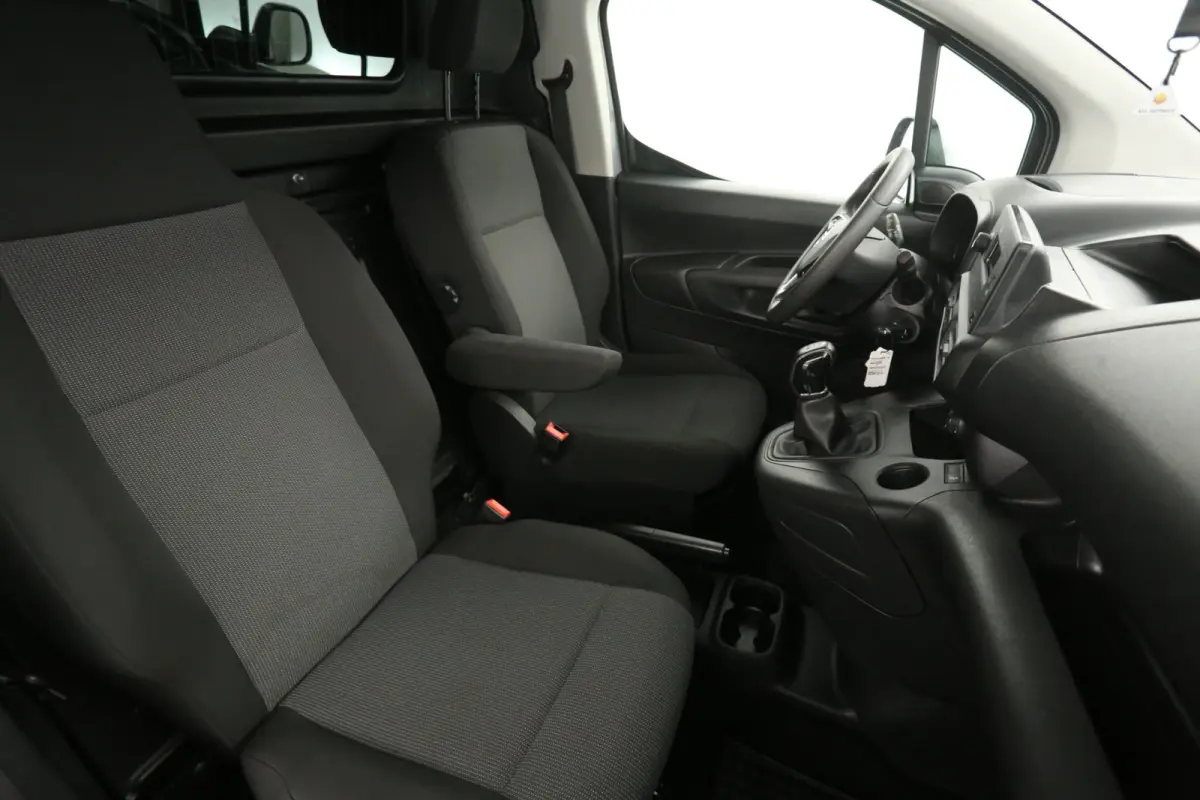 1.5D Turbo | Airco | Cruise | Parkeersensoren | Elektrpakket