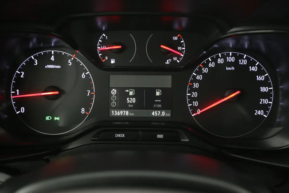 1.5D Turbo | Airco | Cruise | Parkeersensoren | Elektrpakket