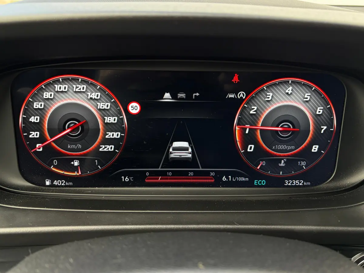1.0 T-GDI 100pk Premium | Carplay | Climate control | Cruise control | Stoel/stuurverwarming | Camera | Parkeersensoren | DAB | Premium Audio | Lichtmetalen velgen | Navigatie