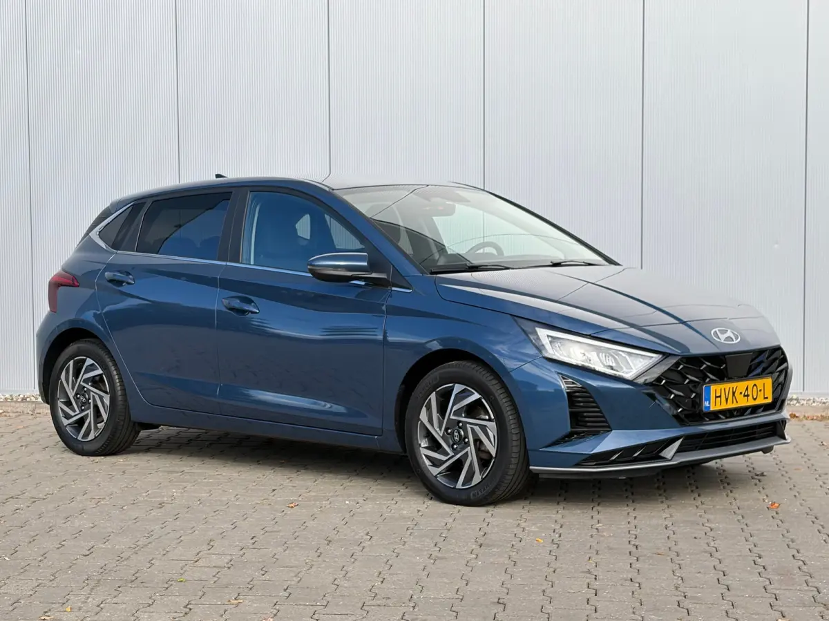 1.0 T-GDI 100pk Premium | Carplay | Climate control | Cruise control | Stoel/stuurverwarming | Camera | Parkeersensoren | DAB | Premium Audio | Lichtmetalen velgen | Navigatie