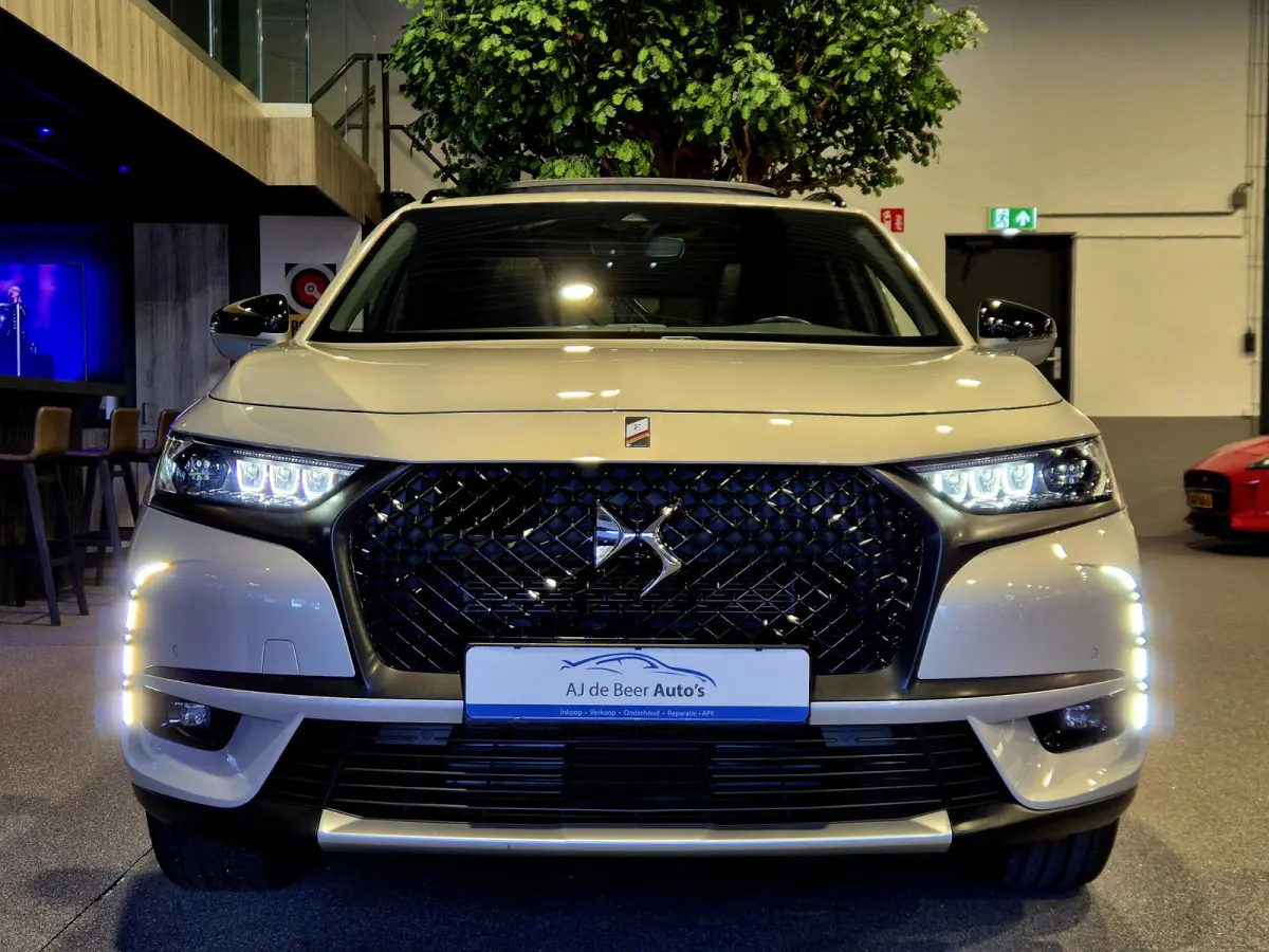 E-Tense Performance Line+ Panorama | Deep Black Alcantara | 360 Camera | Nightvision | Stoelverwarming