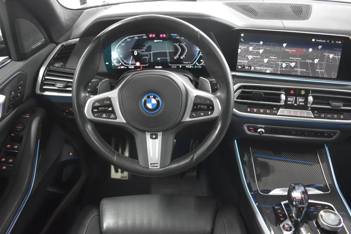 45e M-Sport xDrive 394pk | AKRAPOVIC | MASSAGE | ACHTERASBESTURING | CARBON