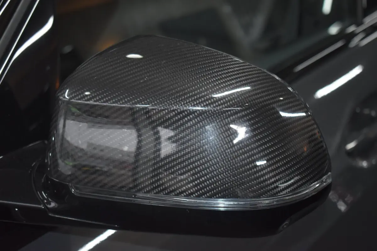 45e M-Sport xDrive 394pk | AKRAPOVIC | MASSAGE | ACHTERASBESTURING | CARBON