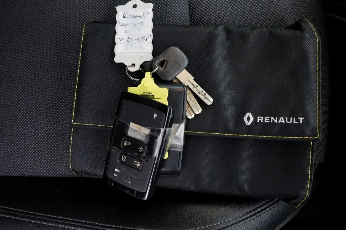 1.3 TCe 130pk Benzine Automaat Airco/Navi/Camera 03-2022