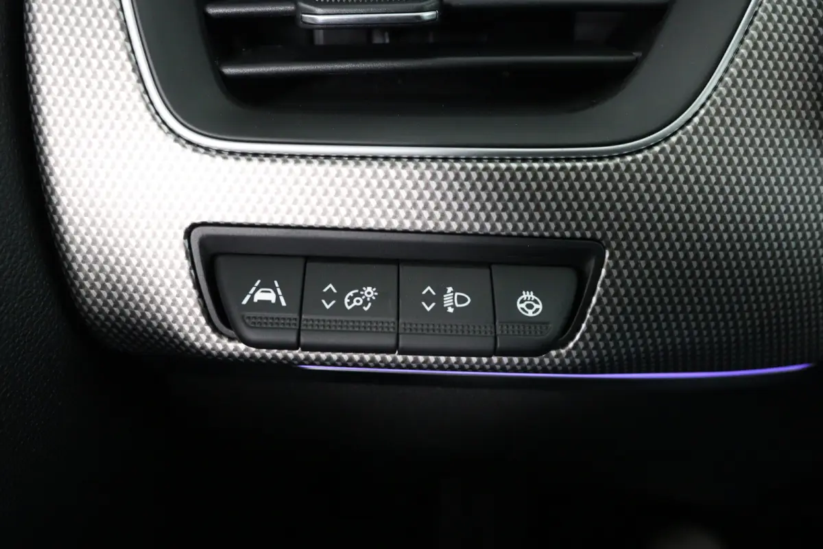 1.6 E-Tech Hybrid 145 Intens | 1e Eigenaar! | Dealer Onderhouden | Open Dak | Leder | Sfeerverlichting | Clima | Camera | Cruise Adaptive | Keyless | Stoel/Stuurverwarming