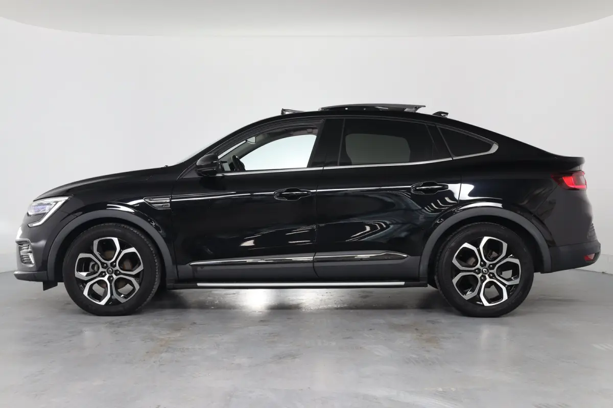 1.6 E-Tech Hybrid 145 Intens | 1e Eigenaar! | Dealer Onderhouden | Open Dak | Leder | Sfeerverlichting | Clima | Camera | Cruise Adaptive | Keyless | Stoel/Stuurverwarming